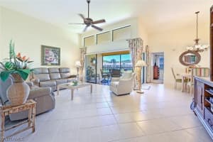 577 Beachwalk Cir, Naples, FL 34108, Sold 07/13/22