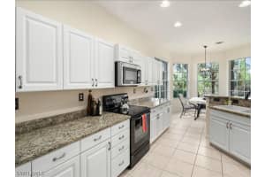 12862 Carrington Cir, Naples, FL 34105, Sold 08/05/22