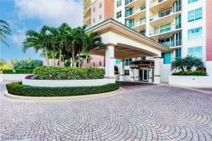 455 Cove Tower Dr, Naples, FL 34110, Sold 01/17/23