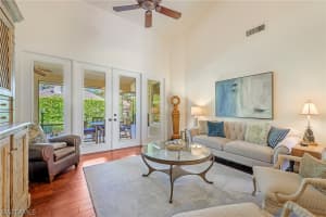 2109 Laguna Way, Naples, FL 34109, Sold 06/30/22