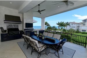 103 Jumento Cay Ln, Bonita Springs, FL 34134, Sold 11/09/22