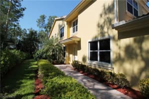 1355 Mariposa Cir, Naples, FL 34105, Sold 10/19/22