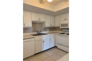 8474 Charter Club Cir UNIT 30, Fort Myers, FL 33919, Sold 06/06/22