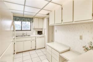 2121 Collier Ave APT 517, Fort Myers, FL 33901, Sold 05/10/22