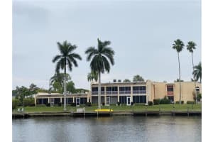 1904 SE 43rd St APT 101, Cape Coral, FL 33904, Sold 05/27/22