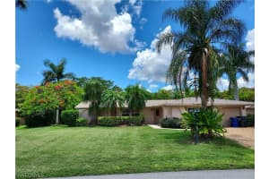 857 N Town and River Dr, Fort Myers, FL 33919, Sold 07/15/22