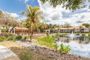 2106 Arbour Walk Cir APT 2914, Naples, FL 34109, Sold 06/03/22