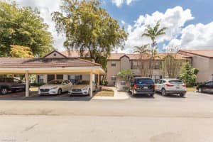 2106 Arbour Walk Cir APT 2914, Naples, FL 34109, Sold 06/03/22