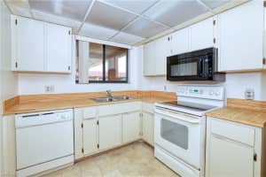 2121 Collier Ave APT 516, Fort Myers, FL 33901, Sold 05/11/22