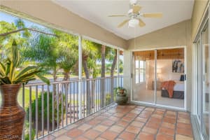 314 Emerald Bay Cir, Naples, FL 34110, Sold 06/03/22