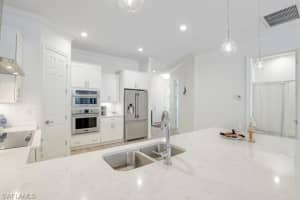 1172 S Town and River Dr, Fort Myers, FL 33919, Sold 07/04/22