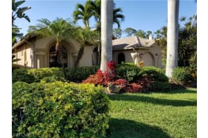 2913 Lone Pine Ln, Naples, FL 34119, Sold 05/26/22