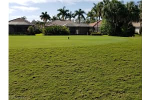 2913 Lone Pine Ln, Naples, FL 34119, Sold 05/26/22