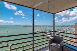 1085 Bald Eagle Dr, Marco Island, FL 34145, Sold 07/01/22