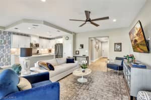 2555 Seychelles Dr, Naples, FL 34112, Sold 05/27/22