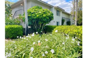 1910 Bald Eagle Dr, Naples, FL 34105, Sold 05/05/22