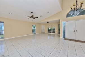 1040 Moon Lake Dr, Naples, FL 34104, Sold 12/12/22