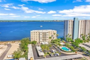 1900 Clifford St APT 603, Fort Myers, FL 33901, Sold 05/20/22
