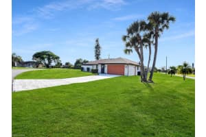1638 Country Club Pkwy, Lehigh Acres, FL 33936, Sold 08/09/22