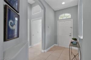 8660 Ibis Cove Cir, Naples, FL 34119, Sold 08/10/22