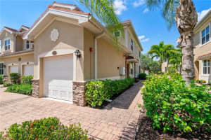 8564 Oakshade Cir UNIT 202, Fort Myers, FL 33919, Sold 05/11/22