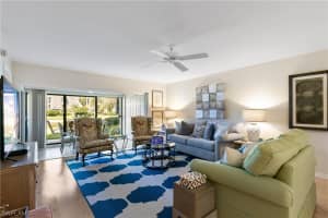 1649 Spoonbill Ln, Naples, FL 34105, Sold 05/20/22