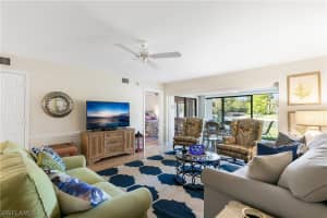 1649 Spoonbill Ln, Naples, FL 34105, Sold 05/20/22