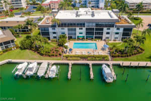 910 Huron Ct, Marco Island, FL 34145, Sold 06/30/22