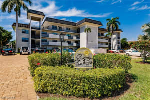 910 Huron Ct, Marco Island, FL 34145, Sold 06/30/22