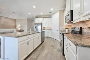 14413 Tuscany Pointe Trl, Naples, FL 34120, Sold 05/16/22