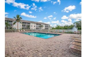3225 Cypress Glen Way, Naples, FL 34109, Sold 05/18/22