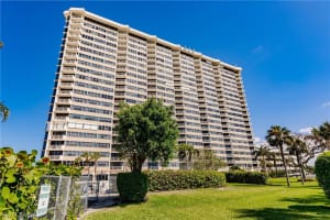 58 N Collier Blvd, Marco Island, FL 34145, Sold 06/15/22