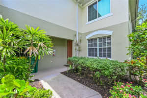 1728 Tarpon Bay Dr S, Naples, FL 34119, Sold 07/14/22