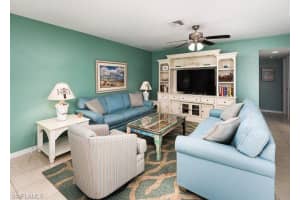 827 E Gulf Dr UNIT B8, Sanibel, FL 33957, Sold 08/22/22