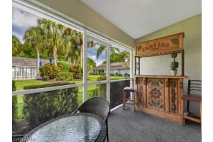 10804 King George Ln, Naples, FL 34109, Sold 06/08/22