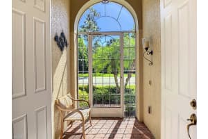 5771 Kensington Loop, Fort Myers, FL 33912, Sold 05/19/22