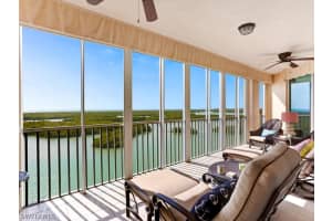 435 Dockside Dr, Naples, FL 34110, Sold 05/17/22