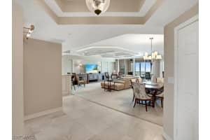 435 Dockside Dr, Naples, FL 34110, Sold 05/17/22