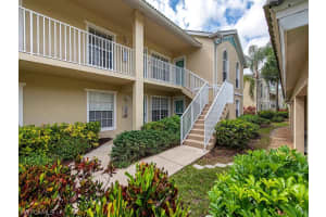 25747 Lake Amelia Way, Bonita Springs, FL 34135, Sold 05/23/22