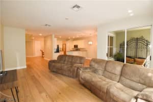 1375 Mariposa Cir, Naples, FL 34105, Sold 05/31/22