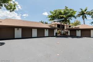 528 Retreat Dr, Naples, FL 34110, Sold 06/09/22