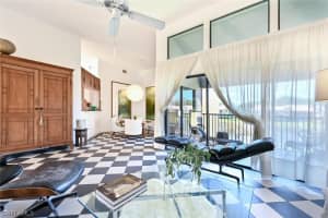 577 Beachwalk Cir, Naples, FL 34108, Sold 06/09/22