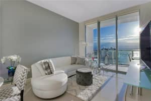 3000 Oasis Grand Blvd, Fort Myers, FL 33916, Sold 05/10/22