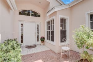 2850 Mizzen Way, Naples, FL 34109, Sold 06/23/22