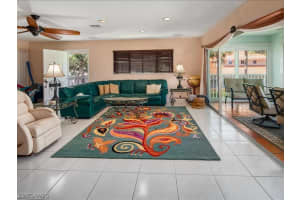920 Collier Ct, Marco Island, FL 34145, Sold 06/06/22