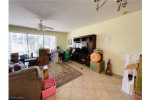 856 Hampton Cir, Naples, FL 34105, Sold 06/10/22