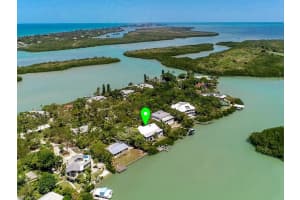 2658 Coconut Dr, Sanibel, FL 33957, Sold 08/01/22