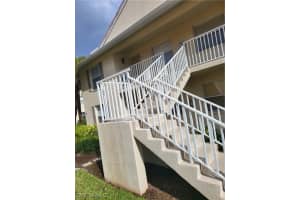321 Robin Hood Cir, Naples, FL 34104, Sold 05/20/22