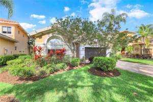 2108 Par Dr, Naples, FL 34120, Sold 07/14/22
