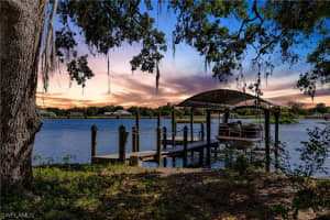 16430 Oakview Cir, Alva, FL 33920, Sold 05/13/22
